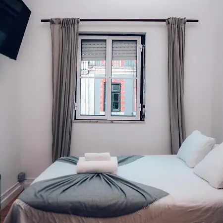 Arroios בית הארחה *